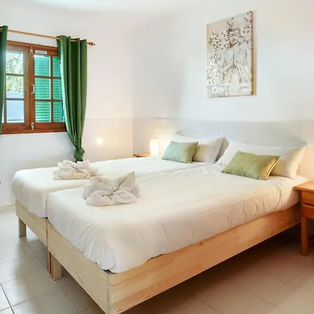 Lanzahost Casita Bastian 19